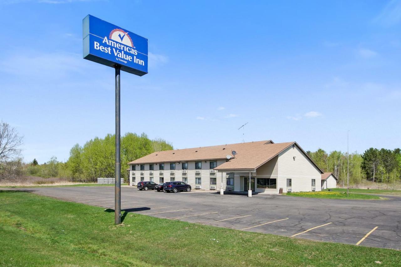 Americas Quality Inn & Suites - Finlayson エクステリア 写真