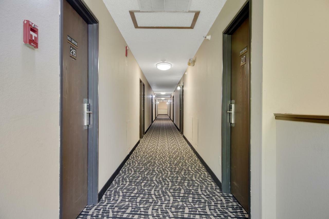 Americas Quality Inn & Suites - Finlayson エクステリア 写真